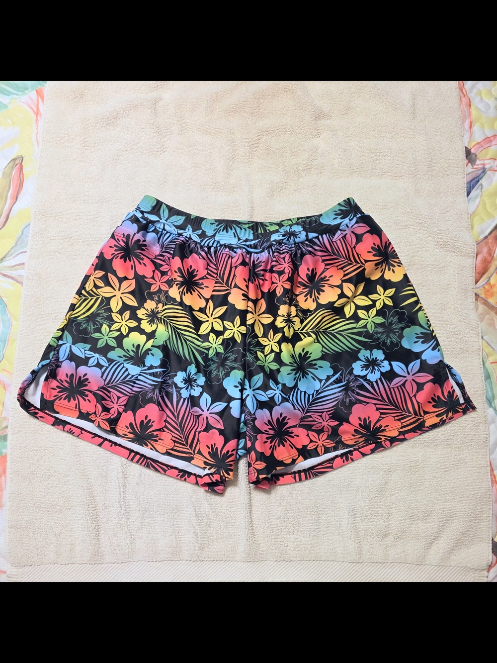 Women’s Floral Rainbow Beach Shorts L